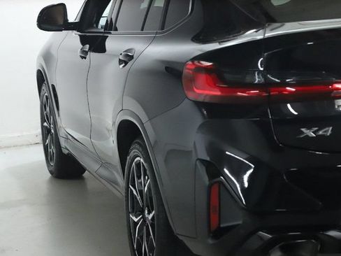 Used 2023 BMW X4 xDrive30i w/ M Sport Package AWD/4WD image 44