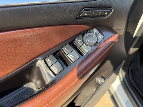 Used 2018 Buick Enclave Avenir w/ Avenir Technology Package image 21