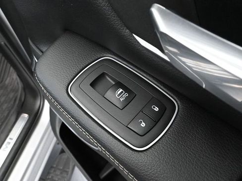 Used 2020 RAM 1500 Laramie image 46