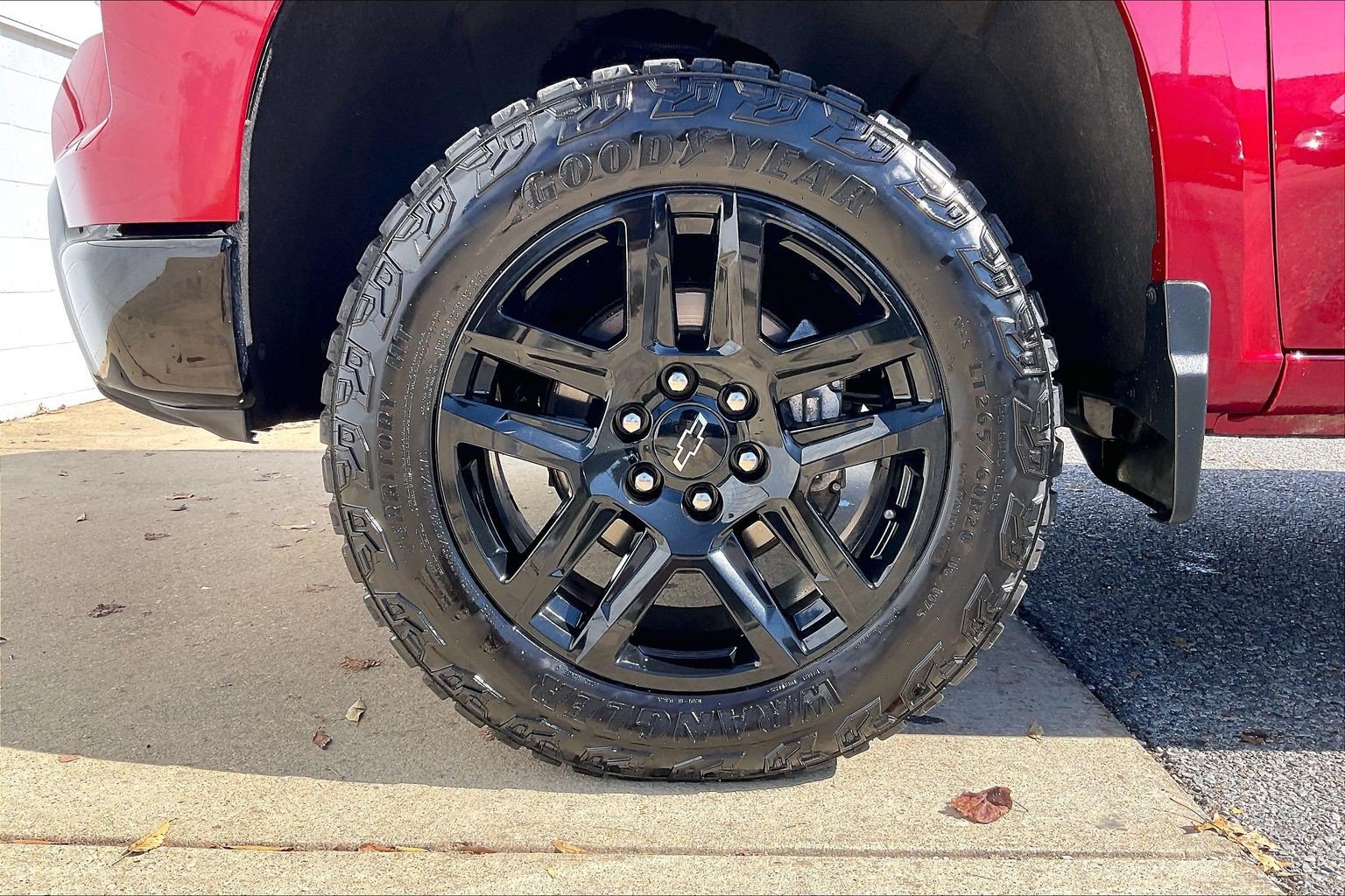 Used 2022 Chevrolet Silverado 1500 LT Trail Boss w/ Convenience Package II AWD/4WD image 11