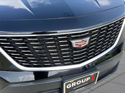 Used 2023 Cadillac XT4 Luxury w/ Cold Weather Package FWD image 30