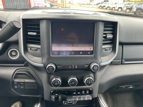 Used 2024 RAM 2500 Big Horn w/ Off Road Package image 16