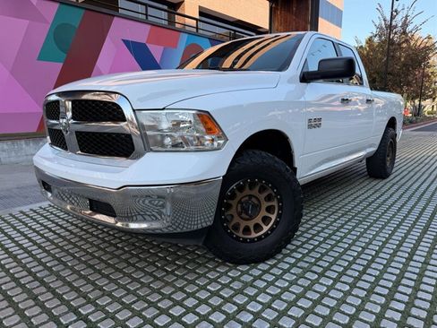 Used 2018 RAM 1500 Classic SLT image 1