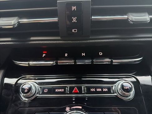 Used 2022 Lincoln Corsair Reserve w/ Elements Package image 30