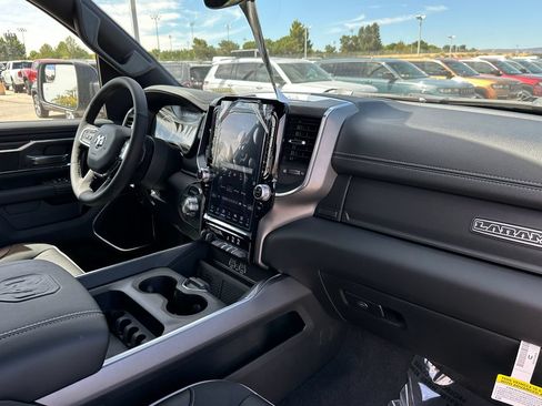 New 2026 RAM 1500 Laramie AWD/4WD image 13
