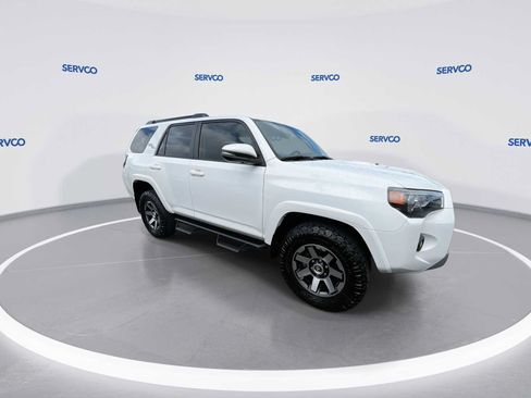 Used 2024 Toyota 4Runner TRD Off-Road Premium w/ Moonroof Package AWD/4WD image 2