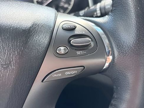 Used 2020 Nissan Murano SL w/ Moonroof Package AWD/4WD image 17