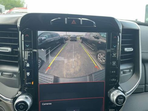 Used 2024 RAM 2500 Laramie image 29