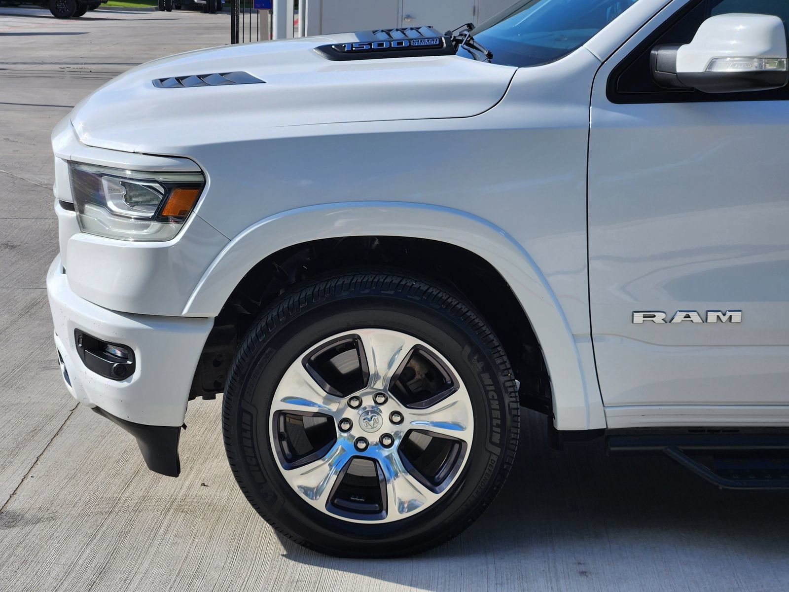 Used 2022 RAM 1500 Laramie w/ Sport Appearance Package RWD image 10