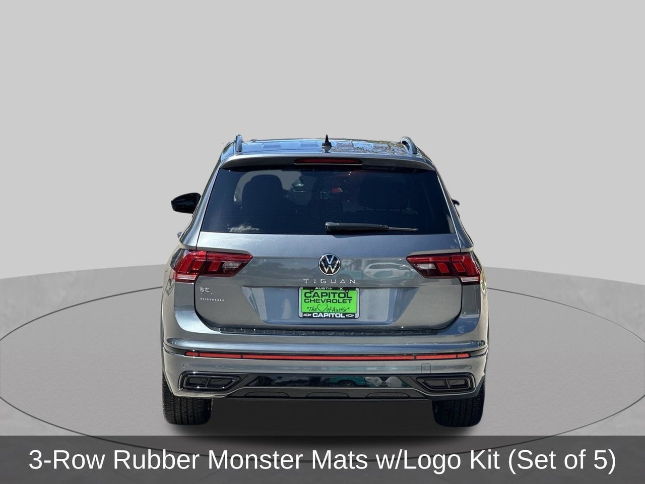 Used 2023 Volkswagen Tiguan SE R-Line FWD image 4