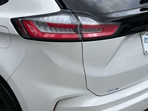 Used 2023 Ford Edge ST-Line AWD/4WD image 10