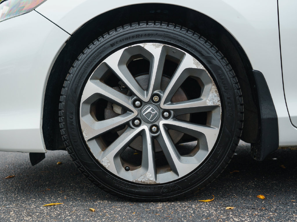 Used 2015 Honda Accord EX-L image 13