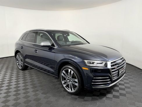 Used 2020 Audi SQ5 Premium w/ Convenience Package image 6