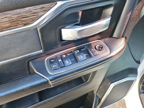 Used 2021 RAM 2500 Laramie AWD/4WD image 11