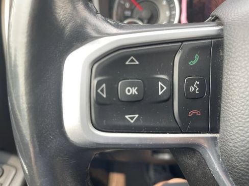 Used 2022 RAM 1500 4x4 Crew Cab image 26