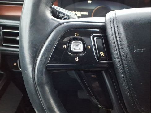 Used 2020 Lincoln Aviator Reserve w/ Equipment Group 202A image 18