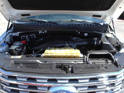 Used 2021 Ford Expedition Limited RWD image 8
