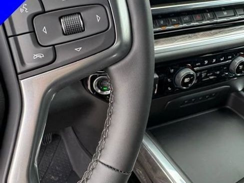 New 2026 Chevrolet Silverado 2500 LTZ w/ LTZ Convenience Package AWD/4WD image 18