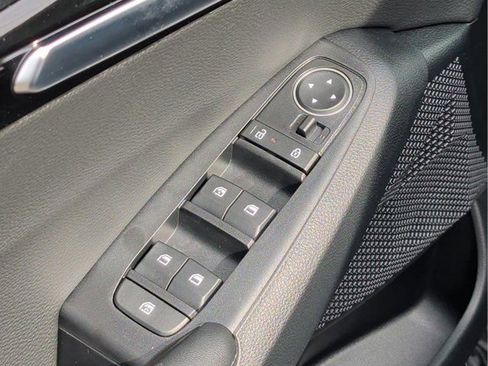 New 2026 Kia Seltos S image 20