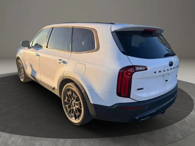 Used 2021 Kia Telluride SX w/ SX Prestige Package AWD/4WD image 3