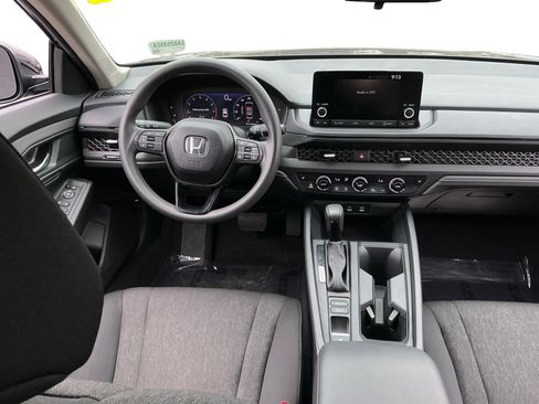 Used 2025 Honda Accord SE image 14