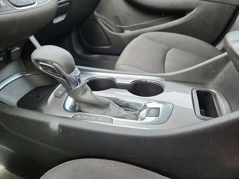 Used 2024 Chevrolet Malibu LT image 20