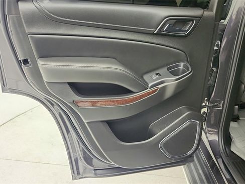 Used 2016 GMC Yukon SLE w/ Convenience Package image 27