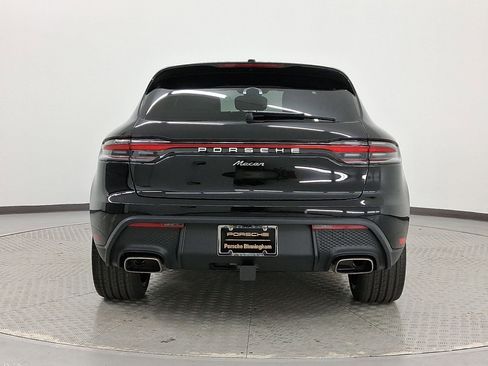 New 2026 Porsche Macan image 10