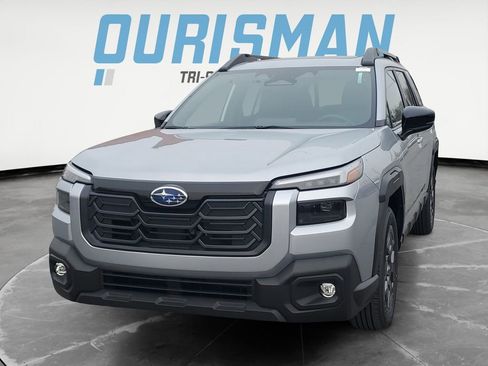 New 2026 Subaru Outback Premium image 2