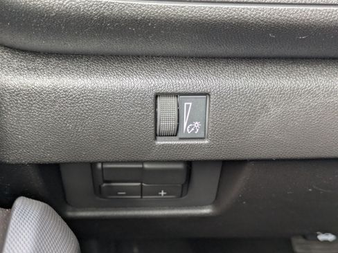 New 2026 Chevrolet Colorado Trail Boss w/ Midnight Edition image 13