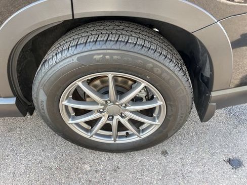 Used 2022 Subaru Forester Premium w/ Popular Package #1 AWD/4WD image 18