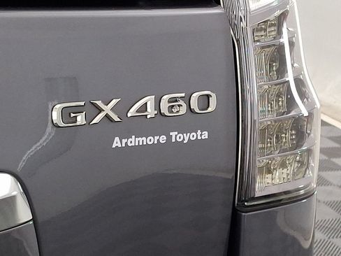 Used 2021 Lexus GX 460 Premium w/ Premium Package AWD/4WD image 16