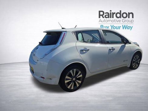 Used 2016 Nissan Leaf SV FWD image 7
