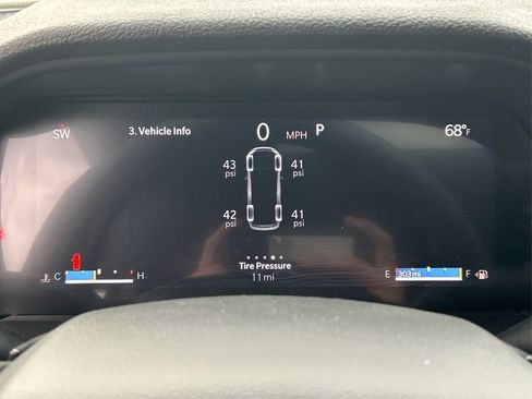 New 2025 Jeep Grand Cherokee L Altitude image 22