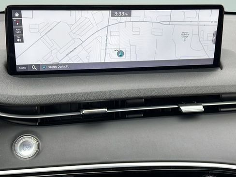 Certified 2025 Genesis GV70 2.5T AWD/4WD image 20
