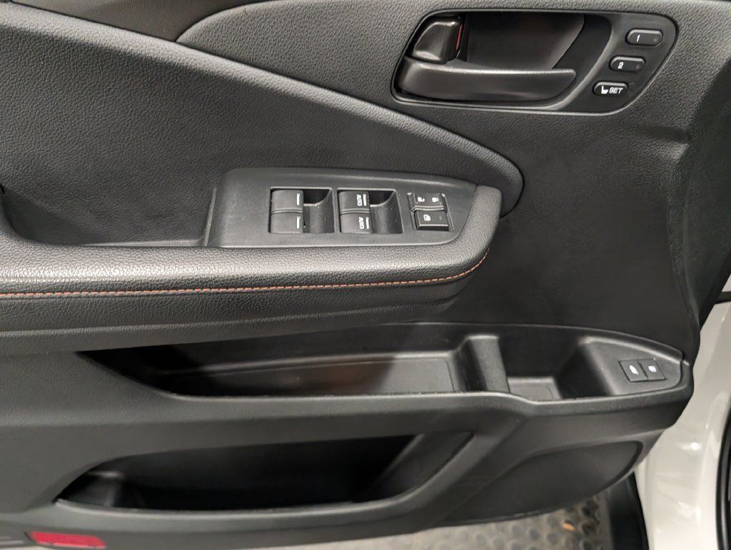 Used 2024 Honda Passport TrailSport image 9