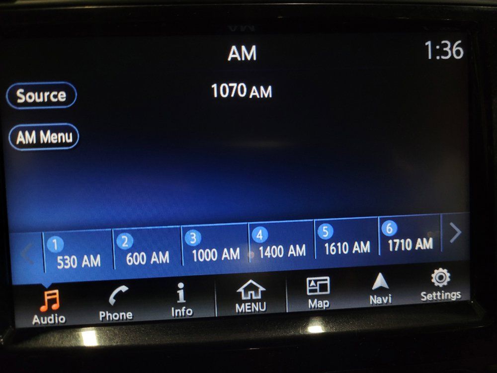 Used 2017 Nissan Maxima SR w/ Midnight Edition FWD image 25