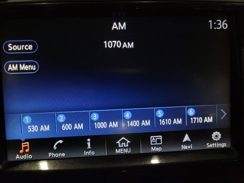 Used 2017 Nissan Maxima SR w/ Midnight Edition FWD image 25