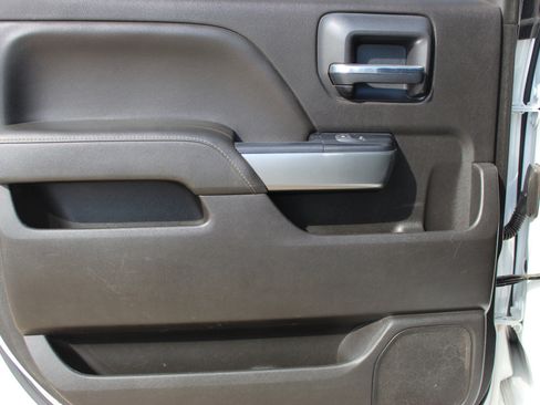 Used 2018 Chevrolet Silverado 2500 LT w/ LT Fleet Convenience Package image 14