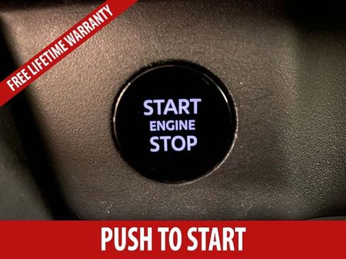 Used 2025 Nissan Rogue SV FWD image 14
