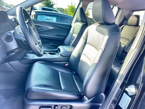 Certified 2024 Honda Ridgeline RTL image 11
