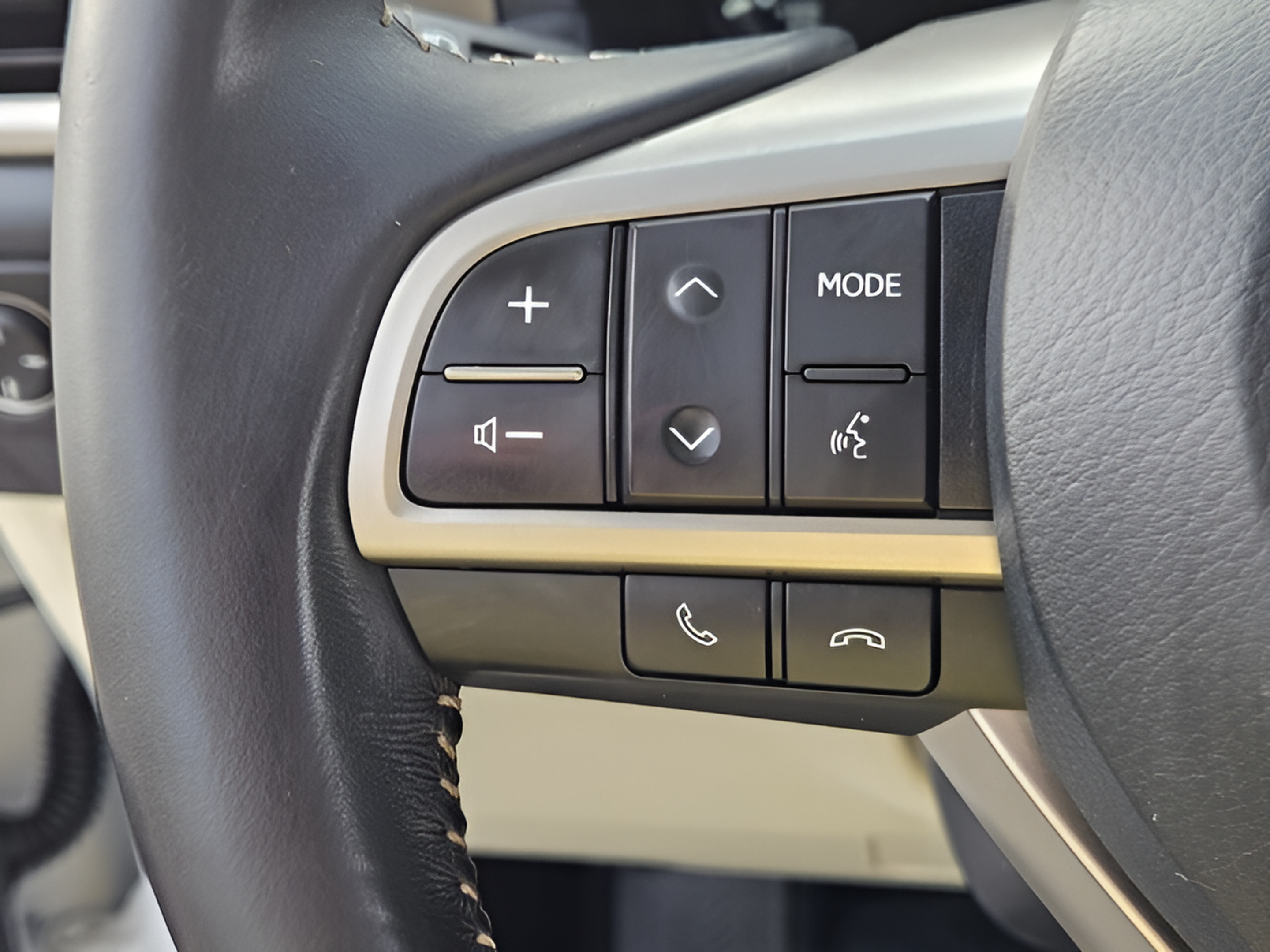 Used 2020 Lexus GX 460 Premium w/ Premium Package AWD/4WD image 25