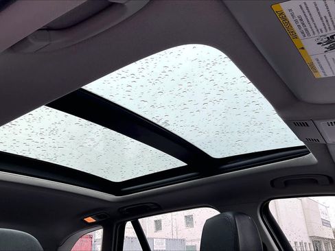 Used 2015 BMW X1 xDrive28i image 14