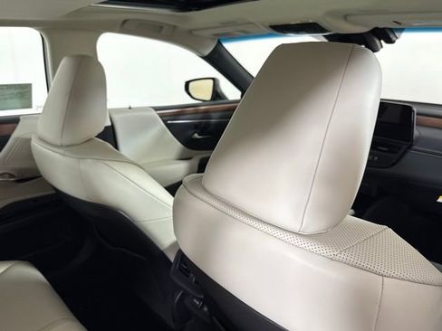 New 2025 Lexus ES 350 w/ Premium Package image 27