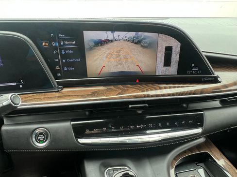 Used 2021 Cadillac Escalade Sport Platinum RWD image 34