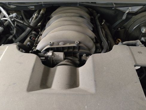 Used 2019 Chevrolet Tahoe LT AWD/4WD image 30