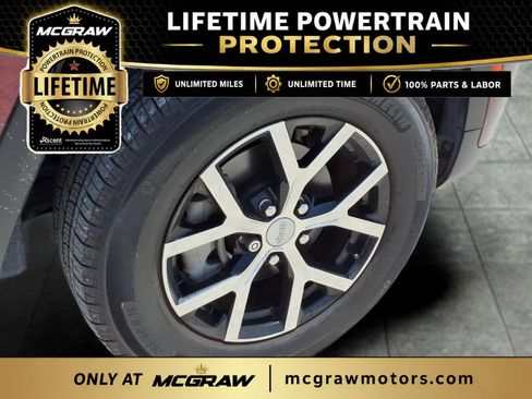 Used 2025 Jeep Grand Cherokee Limited RWD image 7