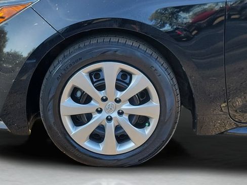 Used 2024 Toyota Corolla LE FWD image 24