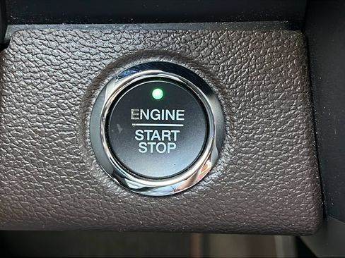 Used 2019 Ford F150 King Ranch w/ Trailer Tow Package RWD image 27