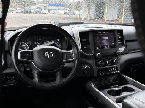 Used 2019 RAM 1500 Big Horn image 32